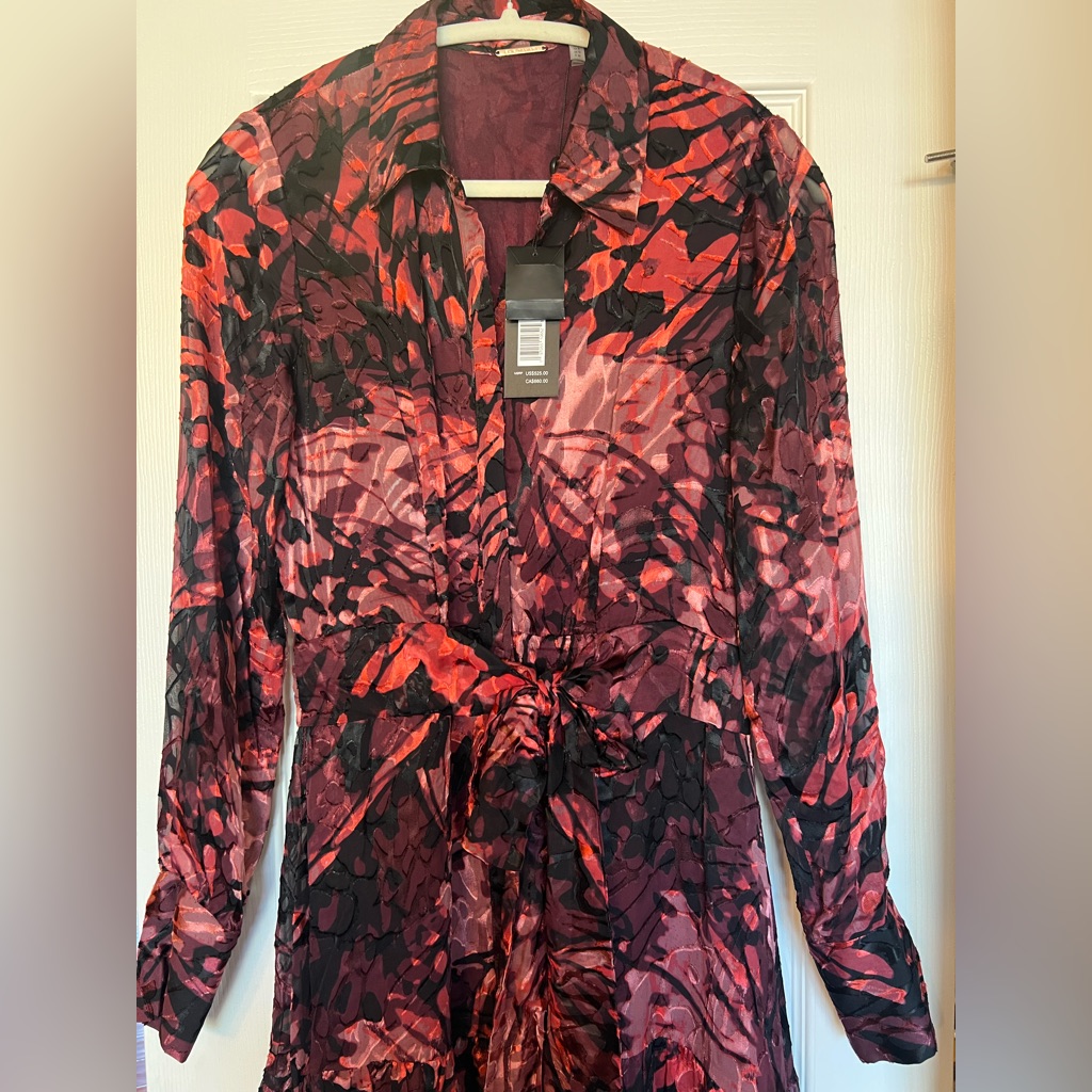 Elie Tahari Red And Black Patterned Dress